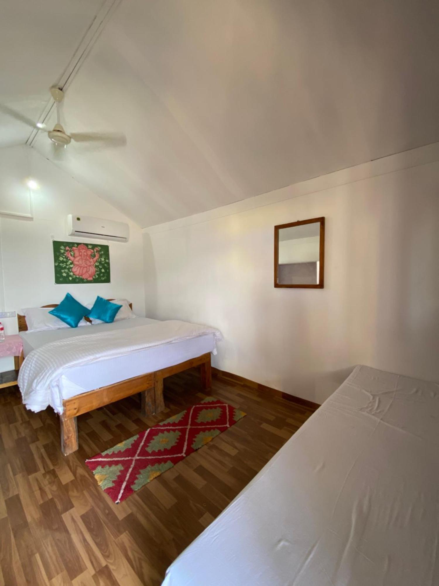 Omkar Beach Bungalow Агонда Экстерьер фото